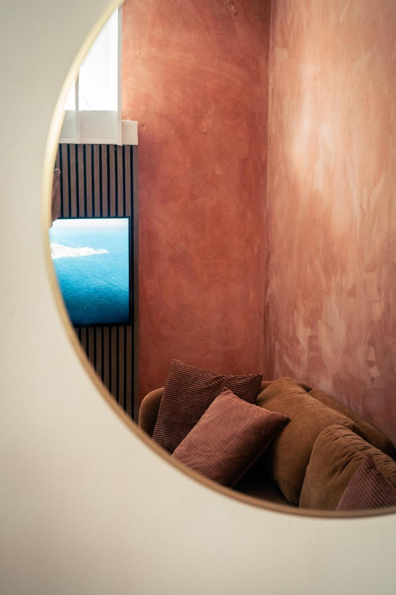 Spacious With Amazing Loft Leilighet København